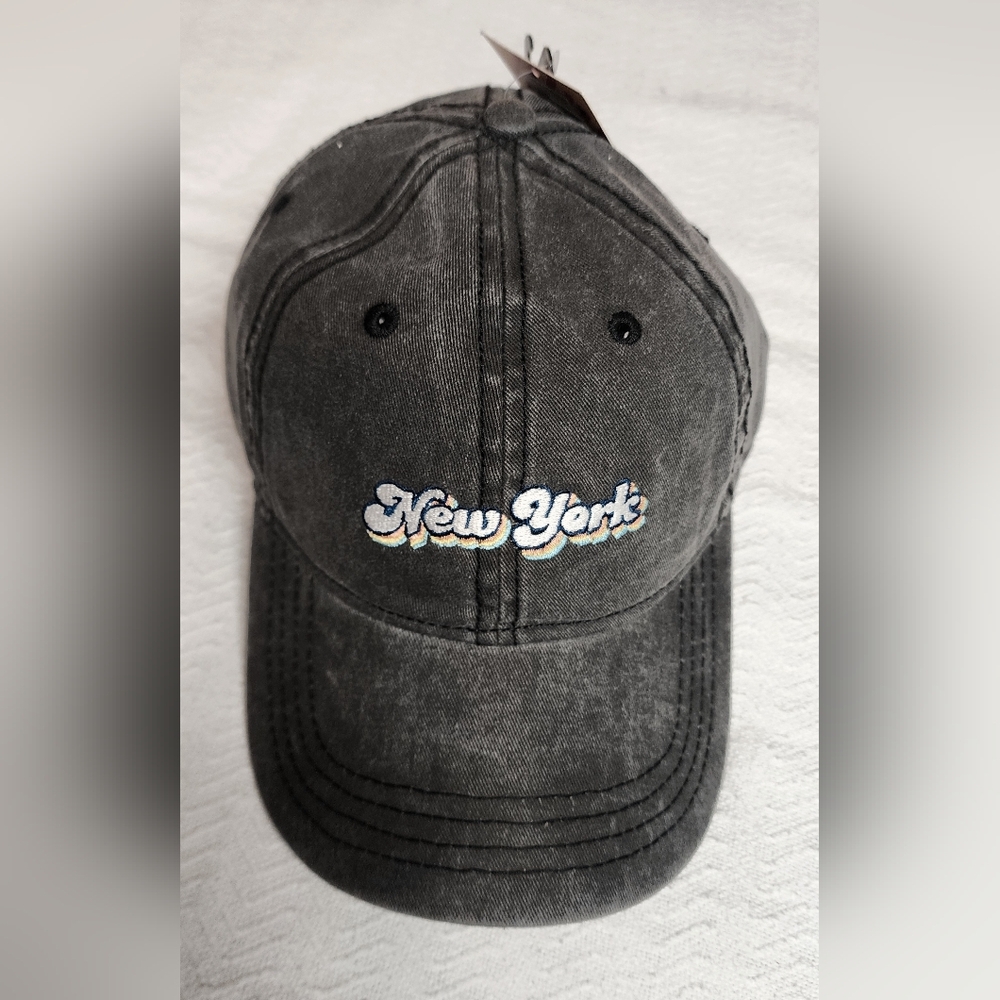 Black New York Cap NWT